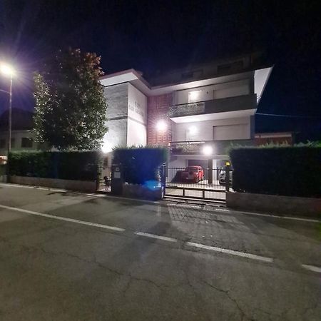 Landlady Airport Orio Bergamo Ida Orio al Serio Exterior photo